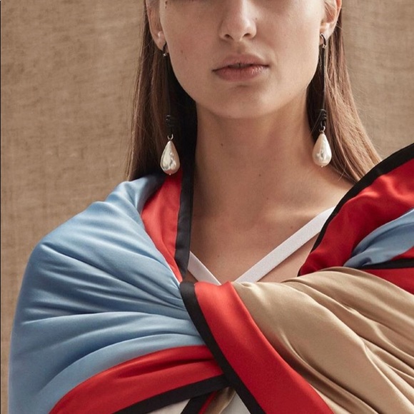 ❤️😘✌️Hi Posh Loves ! - Picture 3 of 3